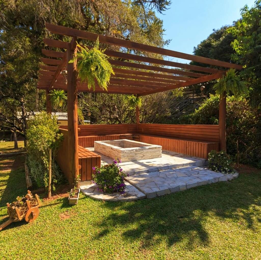  Pergola